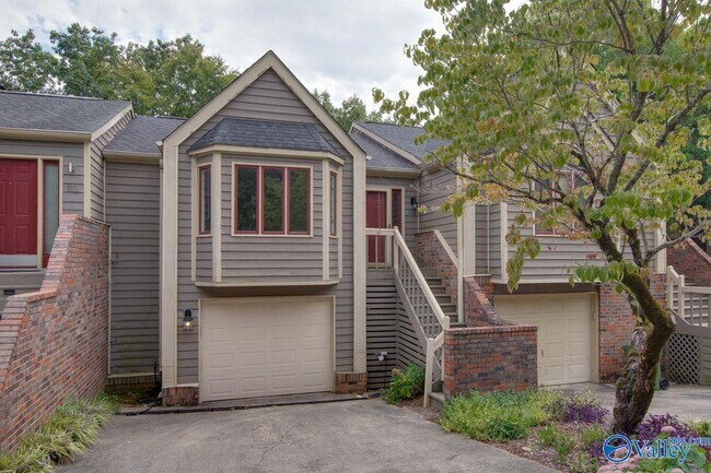 Building Photo - 115 Knollridge Dr