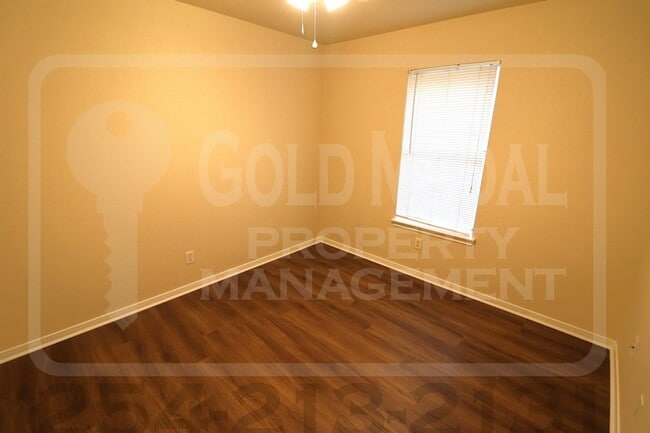 Building Photo - 1720 Aztec Trce