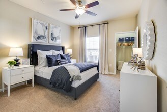 Building Photo - Crowne Village at Swift Creek
