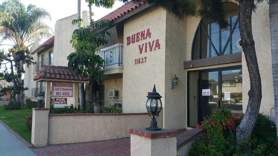 Foto principal - 11637 Bellflower Blvd