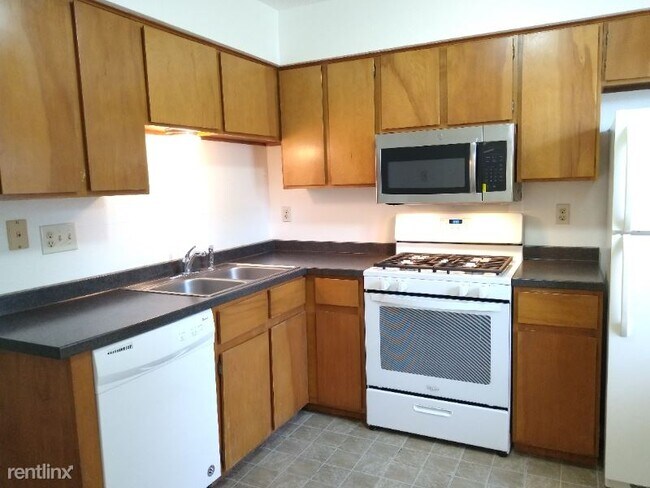 Foto del edificio - 1620 W Braker Ln