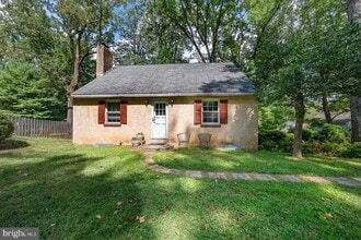 Building Photo - 418 Weadley Rd