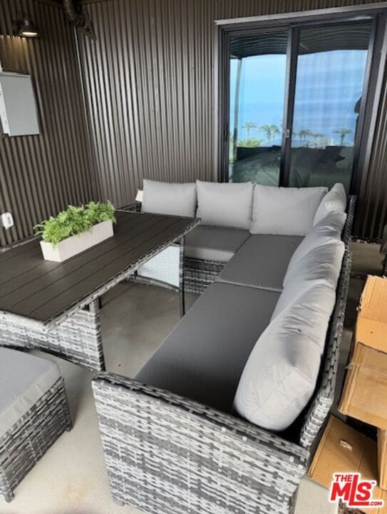 Foto del edificio - 1433 Silvius Ave