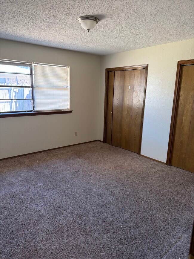 Foto del edificio - 4424 Ridgecrest Cir