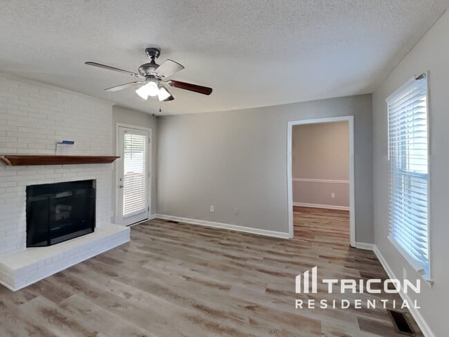 Building Photo - 5404 Trenburg Ct