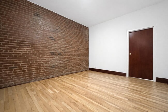 Foto del edificio - 28 West 125 Street