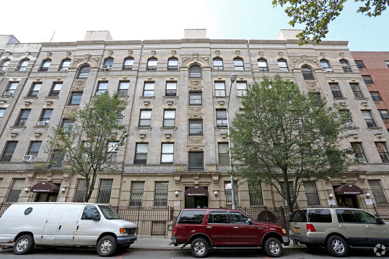 Building Photo - 226-230 W 141st St