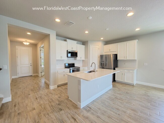 Foto del edificio - STUNNING SUNRISE PRESERVE HOME! PALMER RAN...