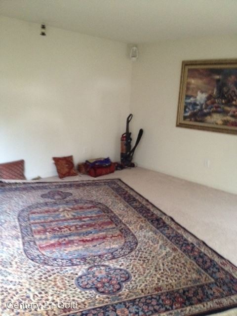 Building Photo - 10 Sawgrass Dr
