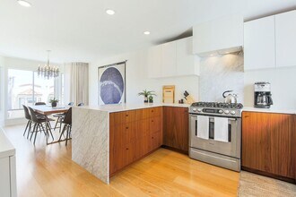 Building Photo - 75 Hancock St