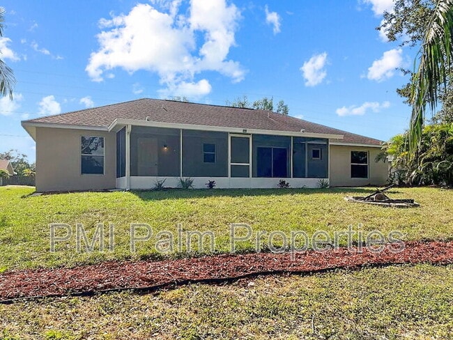 Building Photo - 117 SW Glenwood Dr