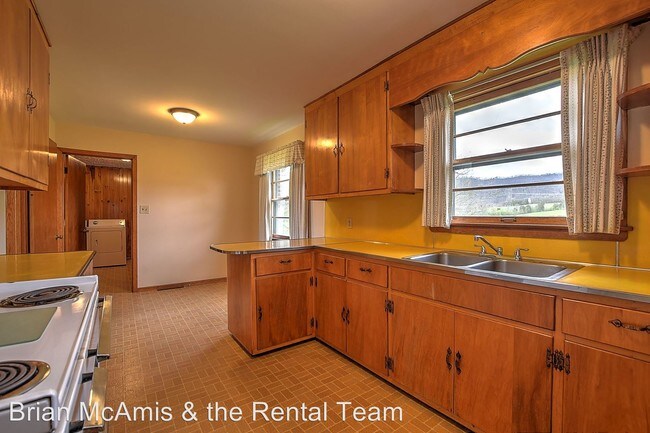 Building Photo - 3 br, 1 bath House - 9755 Horton Hwy.