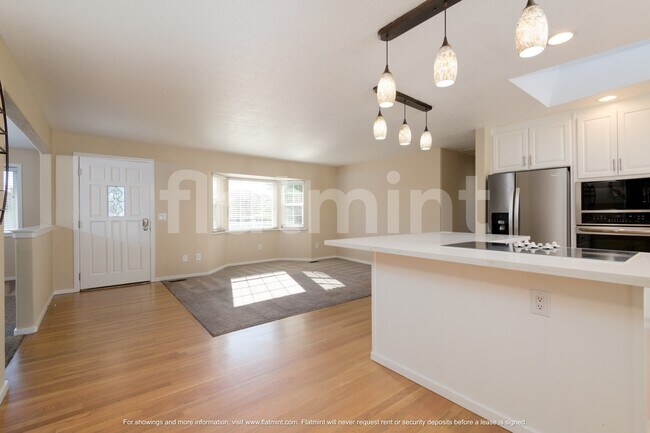 Building Photo - 14715 57th Ave S