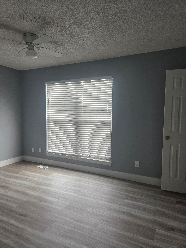 Foto del edificio - 6160 Fenton St