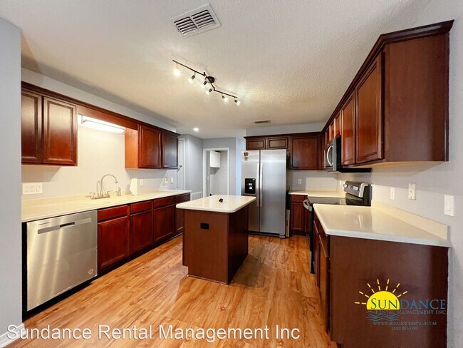 Foto del edificio - 4 br, 2 bath House - 237 Trish Drive