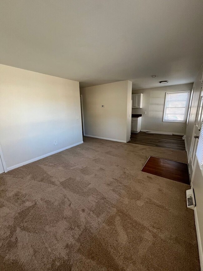 Foto del edificio - Beautiful 3 bedroom,1 Bath in Brockett Farm in High Point