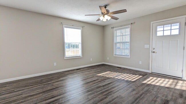 Building Photo - 106 Breanna Blvd