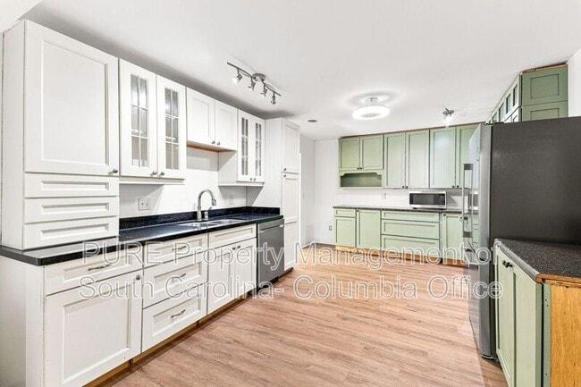 Building Photo - 313 Woodberry Rd
