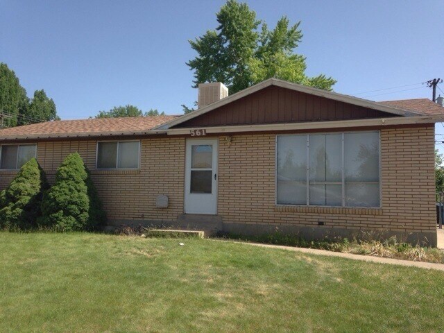 Foto del edificio - Great Brick Rambler for Rent in Washington Terrace