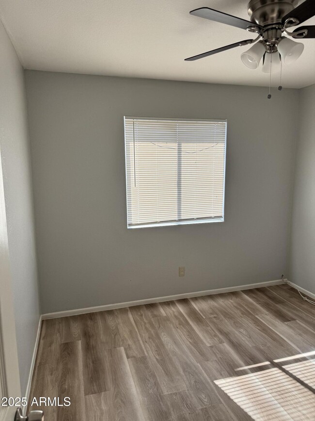 Foto del edificio - 6148 E Greenway St