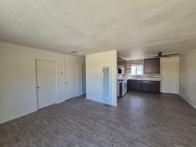 Foto del edificio - 61464 Desert Air Rd