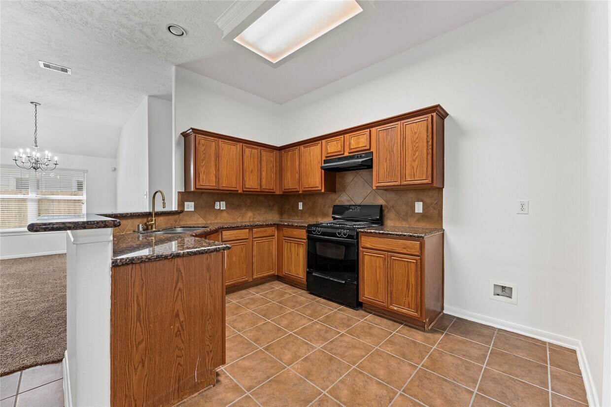 Building Photo - 13014 Rose Landing Dr