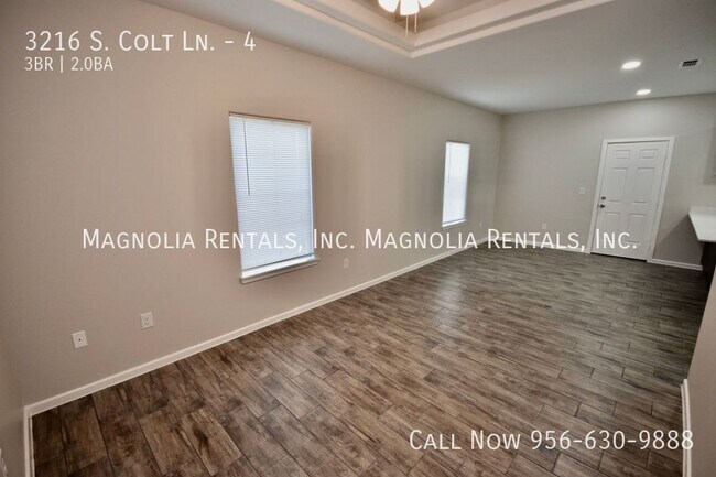 Foto del edificio - 3216 S Colt Ln