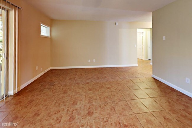 Building Photo - 1536 Sandy Ln