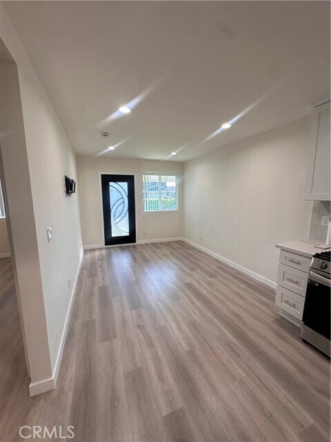 Foto del edificio - 19115 Ludlow St