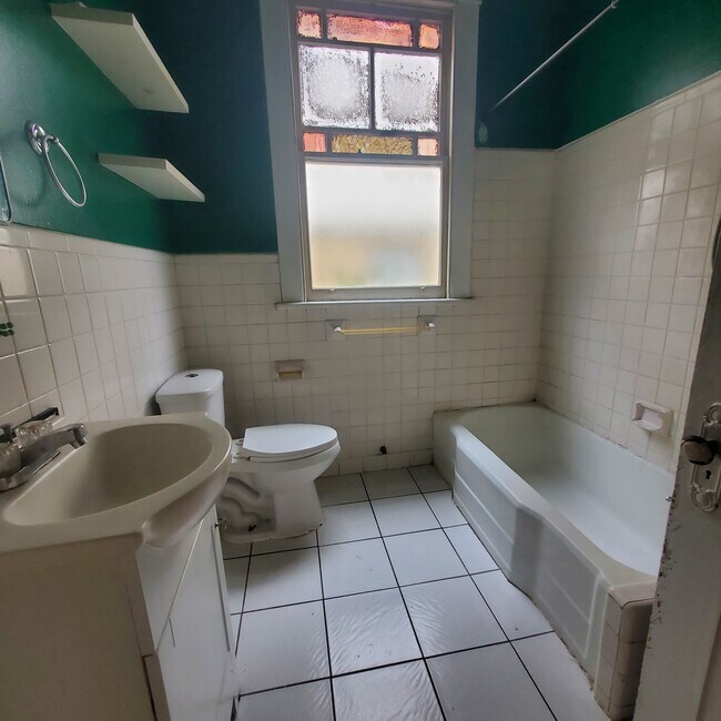 Foto del edificio - 6330 Annunciation St