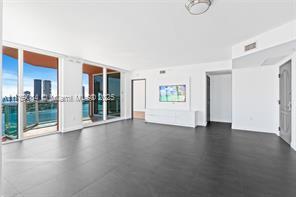 Foto del edificio - 3370 Hidden Bay Dr