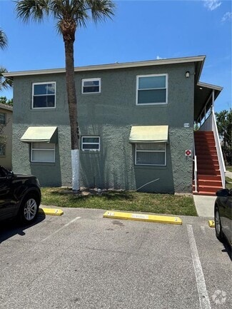 Building Photo - 718 Michigan Ct