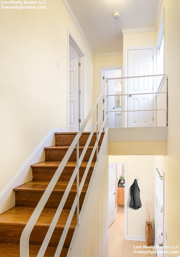 Foto del edificio - 120 Gerry Rd