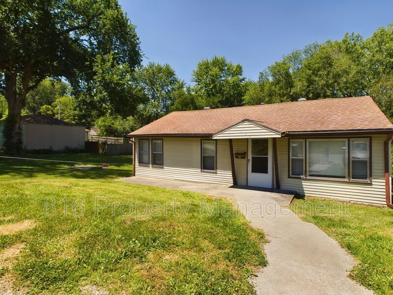 Foto principal - 906 S Haden St.