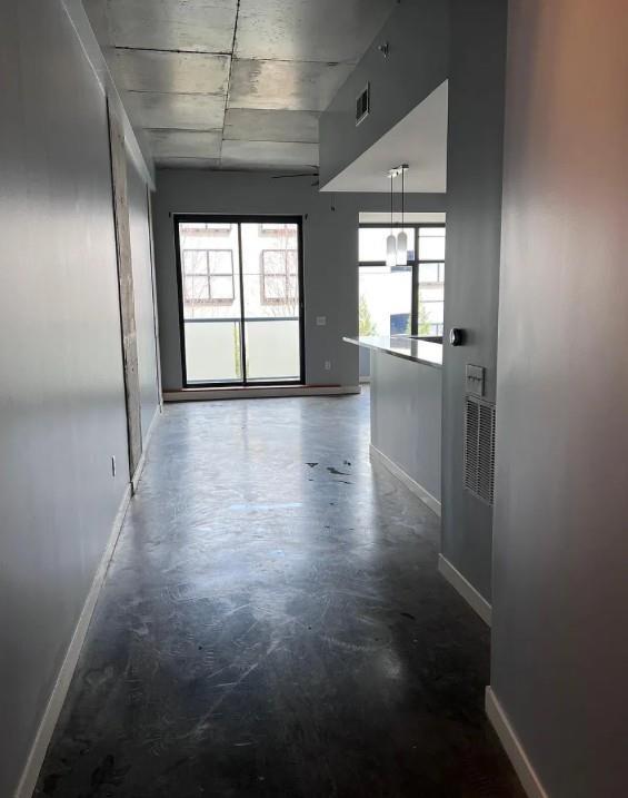 Foto del edificio - 335 W Ponce de Leon Ave