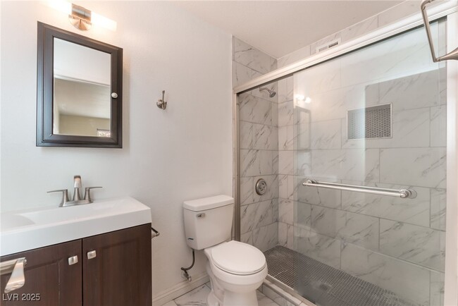 Foto del edificio - 4156 Zavala St