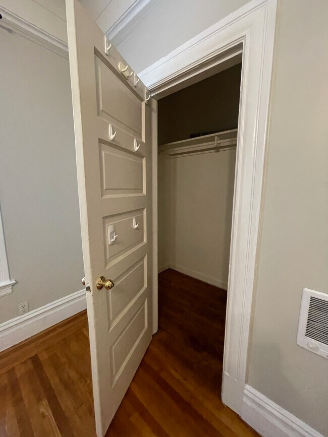 Bedroom 1 Closet - 4186 20th St