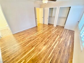 Building Photo - 400 Davenport Ln