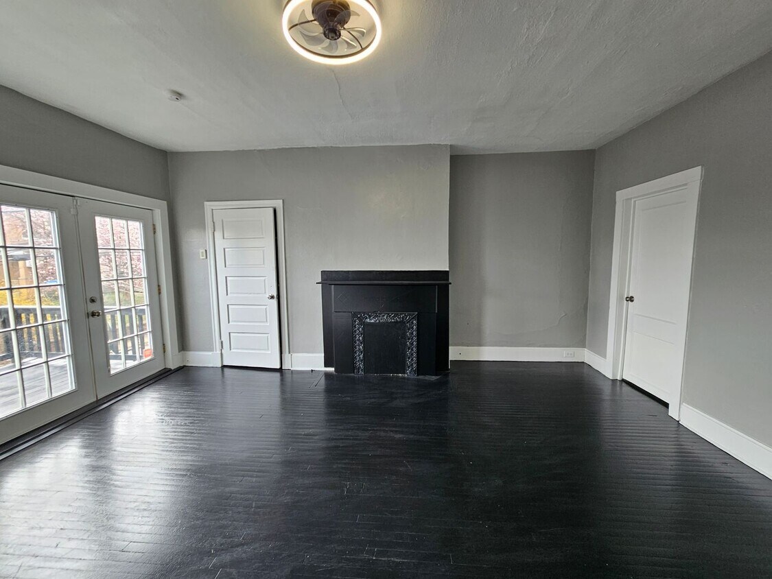 Amazing 3 Bedroom 1 Bathroom Apartment for... - Amazing 3 Bedroom 1 Bathroom Apartment for...