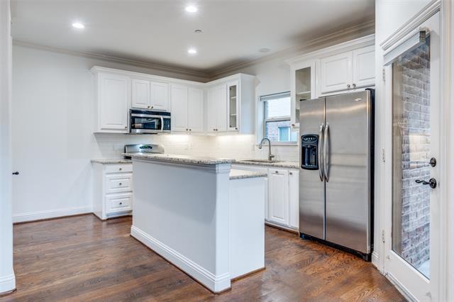 Foto del edificio - 3421 Normandy Ave