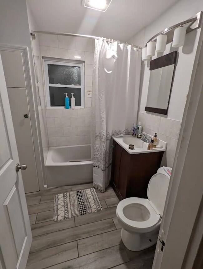 baño - 18 Townsend St
