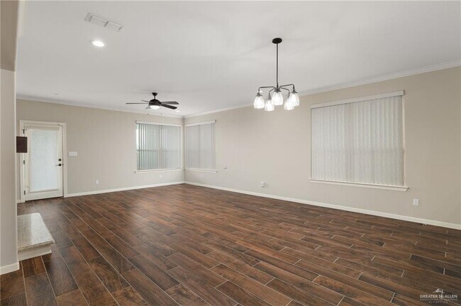 Foto del edificio - 25 Amistad Cir