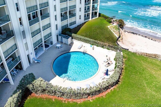 Foto del edificio - 5400 N Ocean Dr