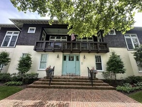 Building Photo - 4635 Pleasant Ave