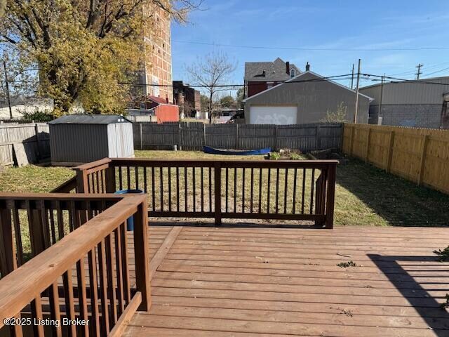 Foto del edificio - 819 S Shelby St