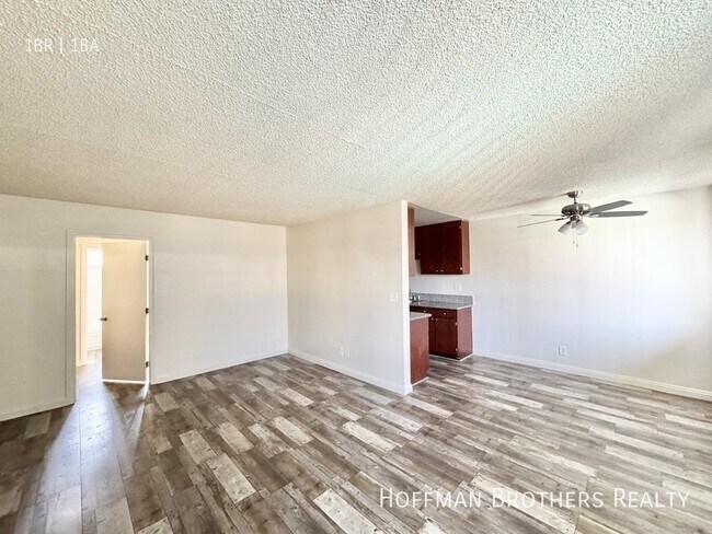 Foto del edificio - 20334 Saticoy St
