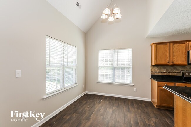 Foto del edificio - 1051 Enderbury Dr