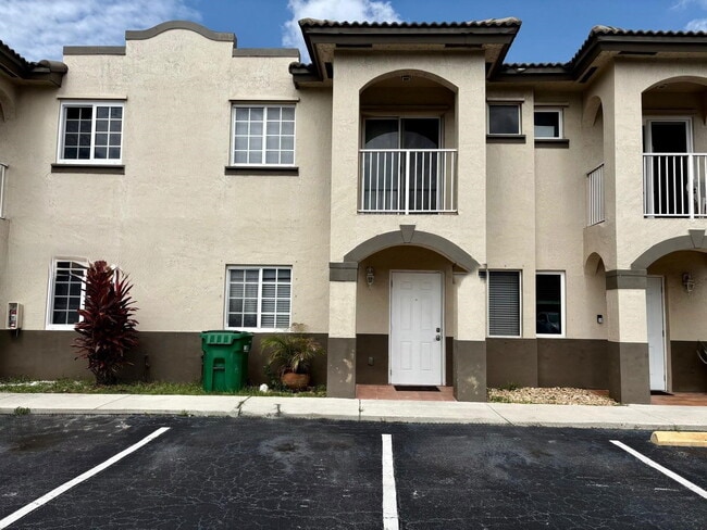 Photo - 11416 NW 93rd Ct Townhome