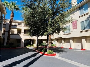Building Photo - 7127 S Durango Dr