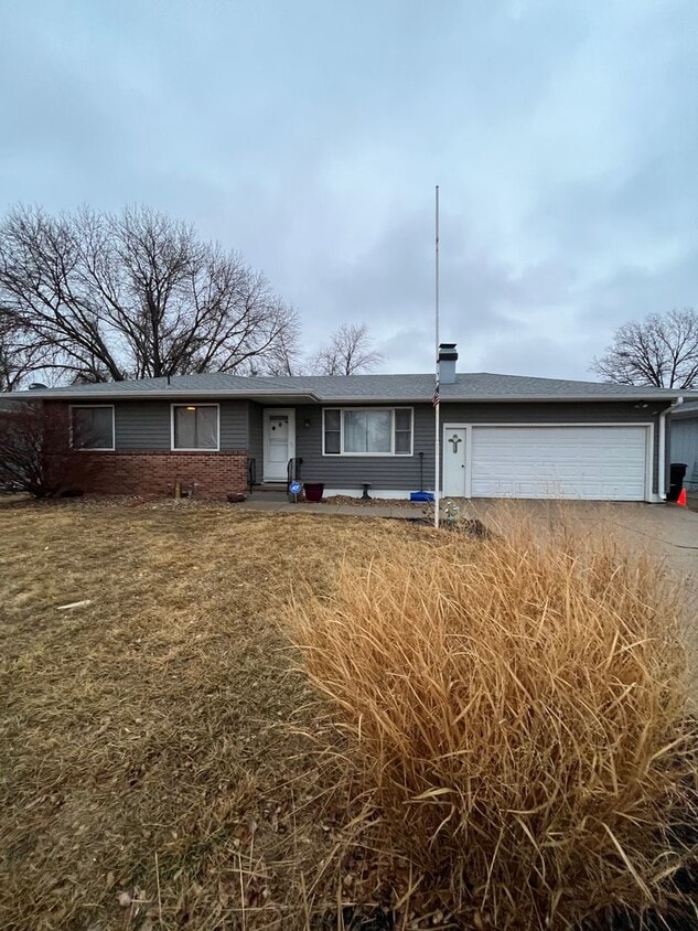 1414 Iowa St, Fremont, NE 68025 House Rental in Fremont, NE